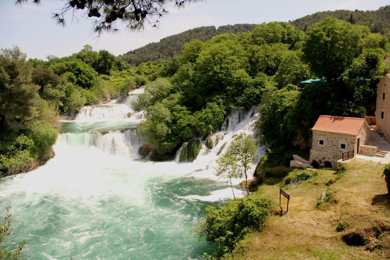 Apartmani Berno Starigrad Exterior photo