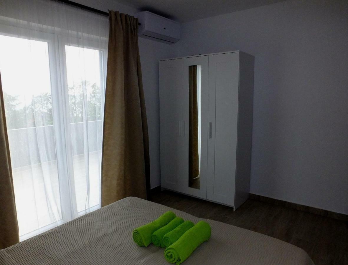 Apartmani Berno Starigrad Exterior photo