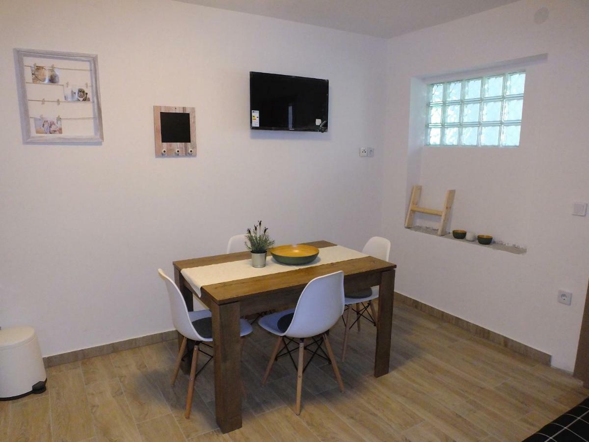 Apartmani Berno Starigrad Exterior photo